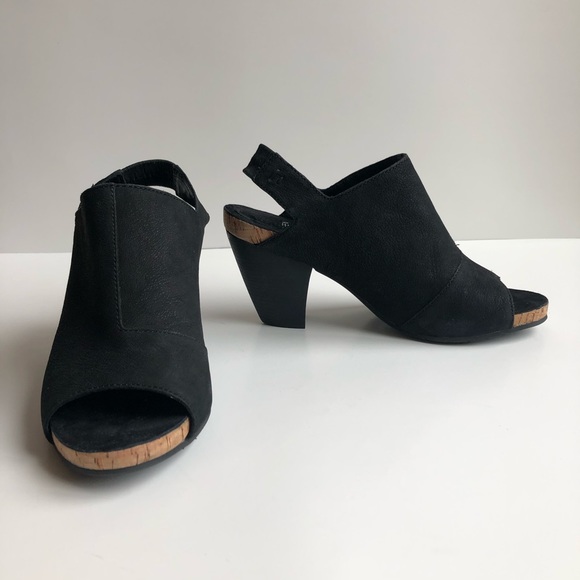 Eileen Fisher | sling back peep toe heels - Picture 6 of 6